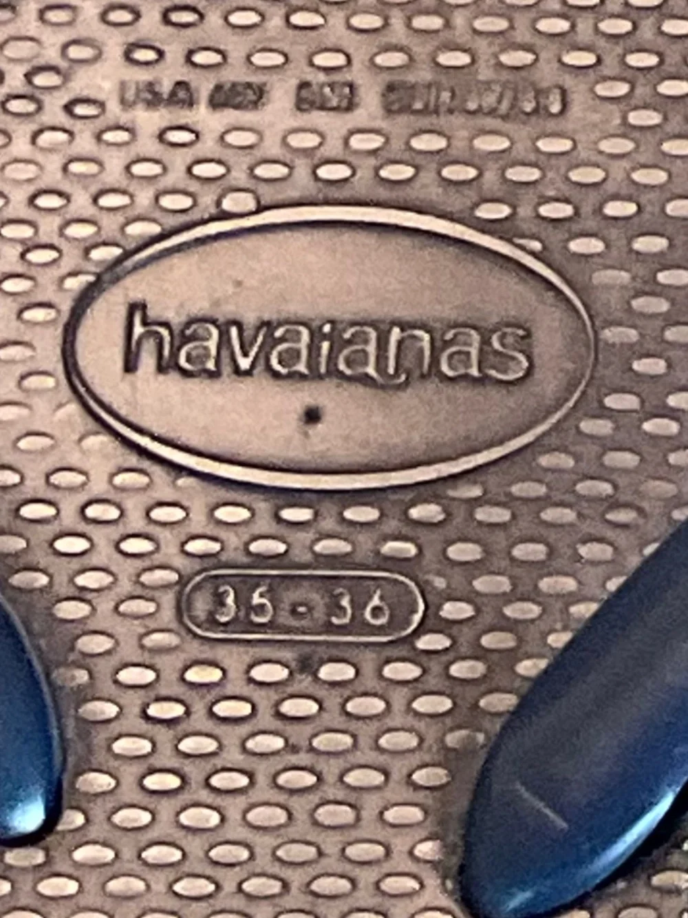 Navy Havaianas with Brazil Flag Size 5-6 (35-36)